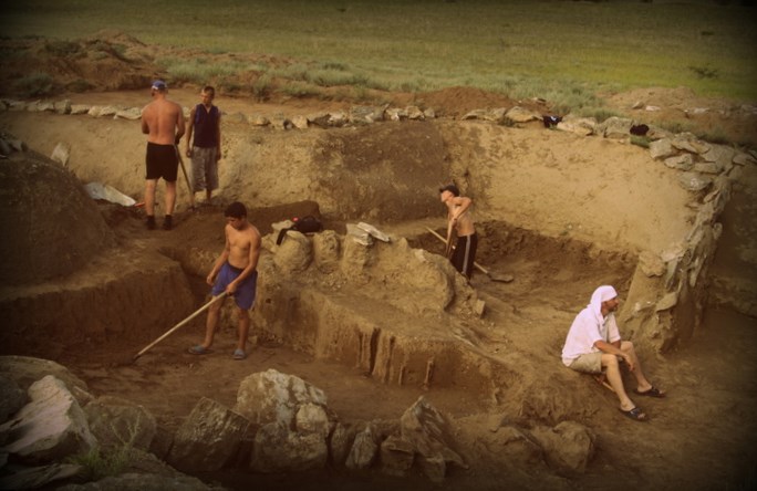 Раскопки на территории Эрмитажа и «Стройка счастья» в Ярославле