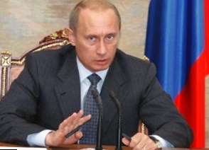 Путин требует решать проблемы социальной и коммунальной сферы «неформально»