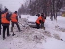 Собянин дал 2 дня на очистку Москвы от снега