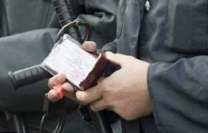 Орловский полицейский пытался наказать мошенников их же методами