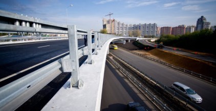 Строительство пешеходного моста в Павшинской пойме в Красногорске завершится в 2014 г
