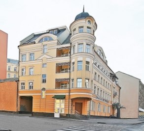 Компания ФБК арендовала офис в особняке на ул. Мясницкой