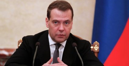 Медведев считает нецелесообразным строить детсады по индивидуальным проектам