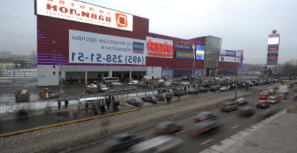 Девелоперов хотят обязать за свой счет строить дороги к торговым центрам