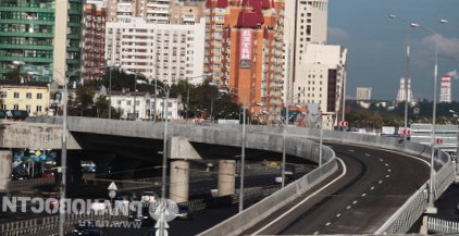 Треть программы дорожного строительства Москвы реализуется в ВАО